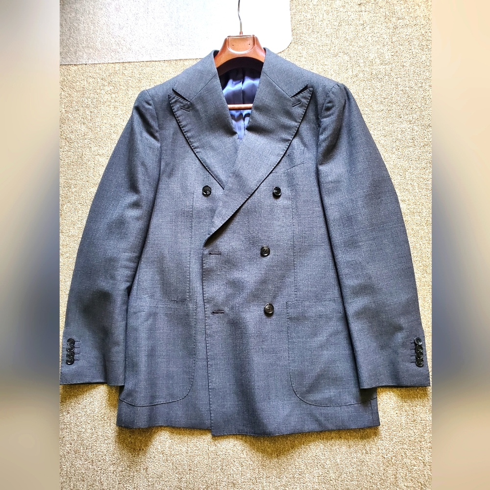 Suitsupply Men's Double Breasted Suit